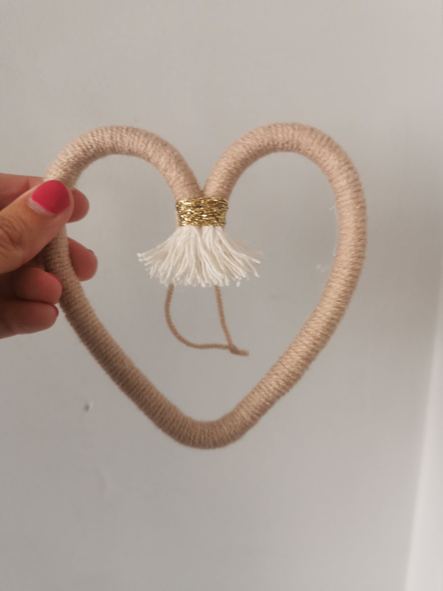 Macrame heart wall hanging decoration, nursery decor, boho wall hanging decoration, kids bedroom decor, gender neutral decor