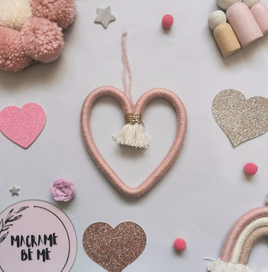 Macrame heart wall hanging decoration, nursery decor, boho wall hanging decoration, girls bedroom decor, pink decor